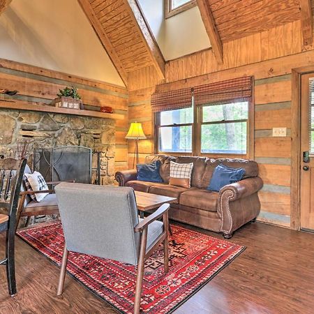 Vila Gatlinburg Escape With Hot Tub, Deck And Mtn View Exteriér fotografie