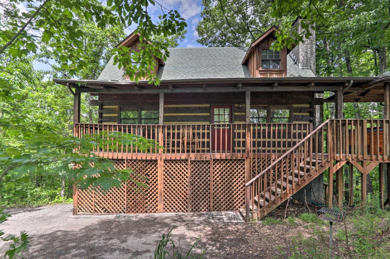 Vila Gatlinburg Escape With Hot Tub, Deck And Mtn View Exteriér fotografie
