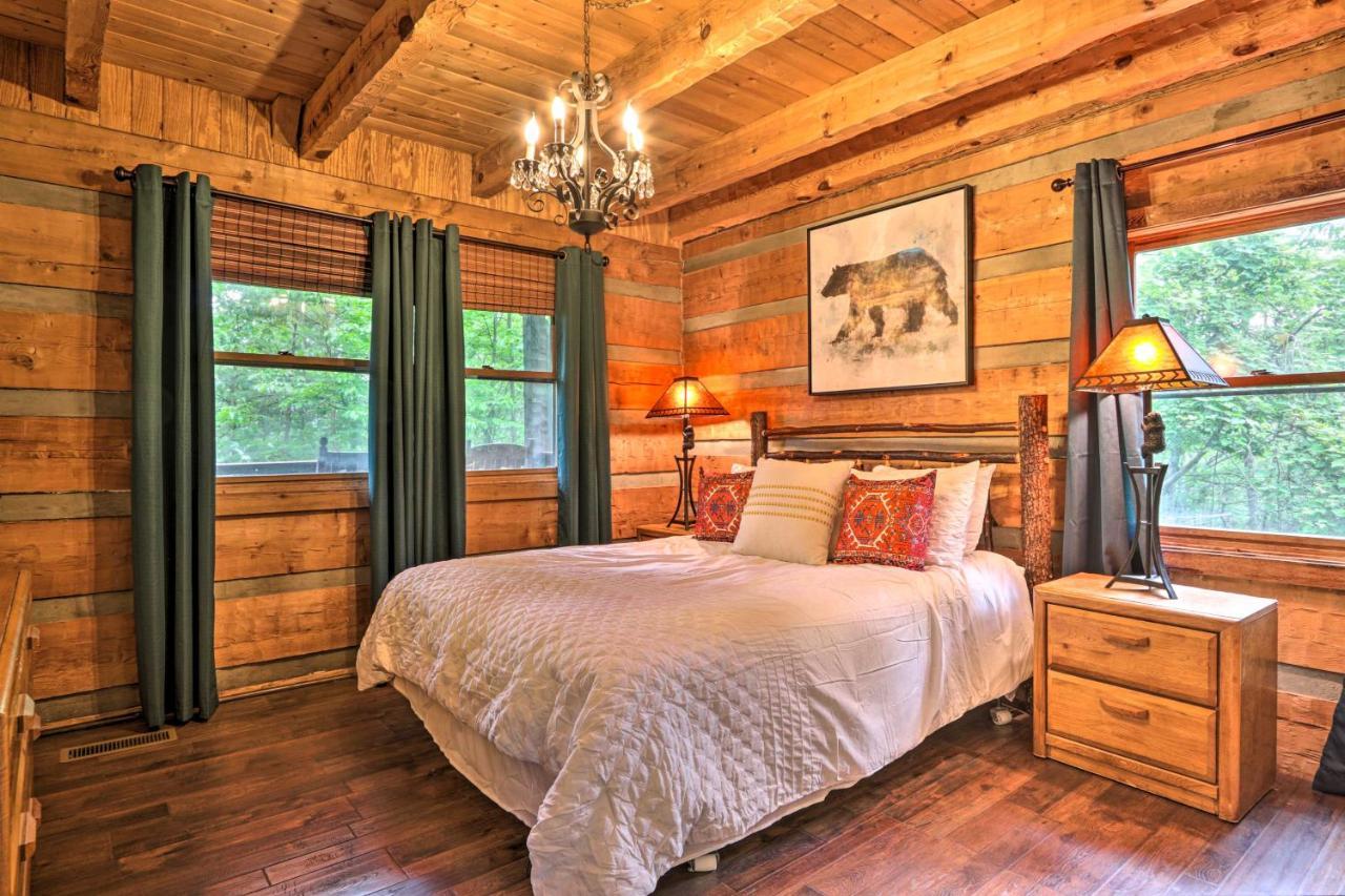 Vila Gatlinburg Escape With Hot Tub, Deck And Mtn View Exteriér fotografie